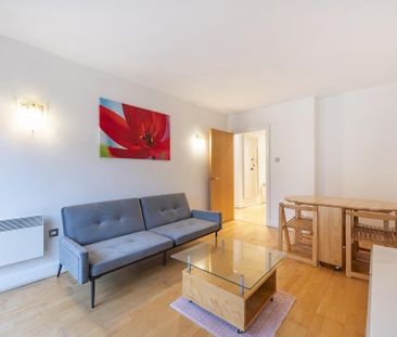 1 bedroom flat to rent - Photo 3