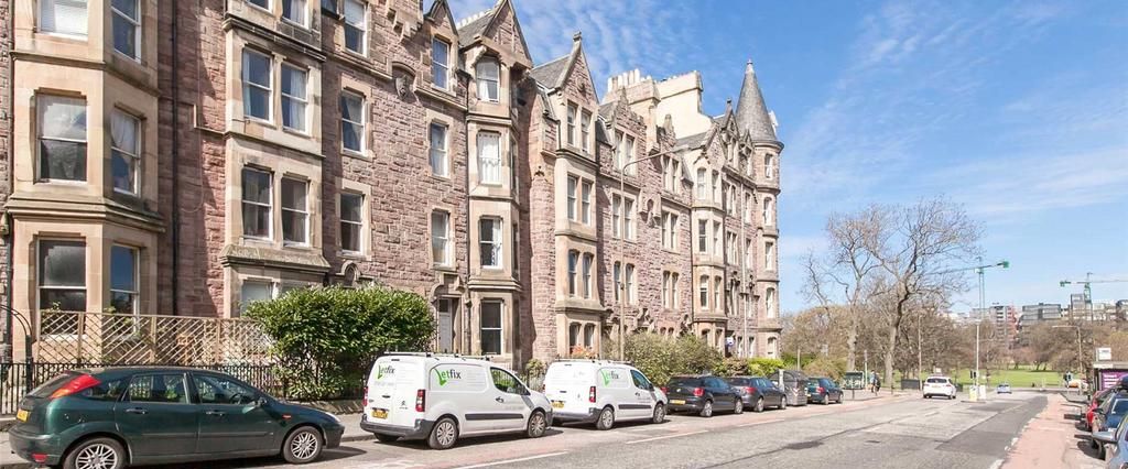 3 bedroom flat to rent - Photo 1