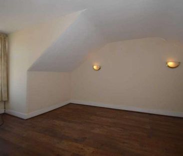 Parkhurst Road, New Southgate, N11 - Photo 1