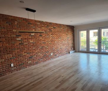 1462 Rue de la Visitation, #4 - Photo 3