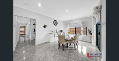 Double storey house for rent in Donnybrook - Photo 5