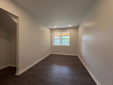 For Lease - 35 Duncombe Boulevard Unit# Unit 2, Toronto, Ontario - Photo 4