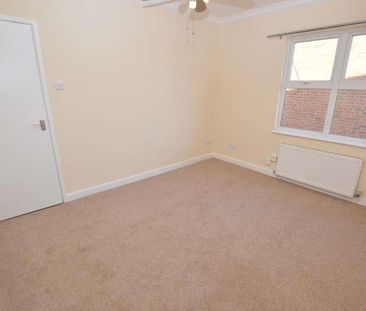 Barrington Road, Colchester, CO2 - Photo 6