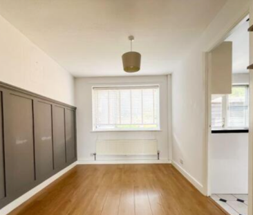 Whitethorn Crescent, Sutton Coldfield, B74, Property for rent - Photo 2