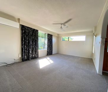 2/107 Carlton Street - Photo 2