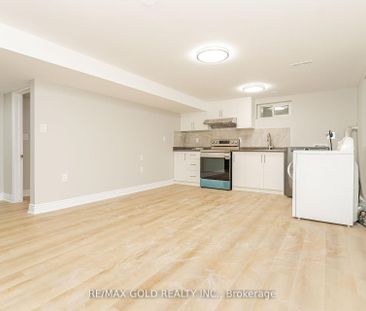 For Lease - 136 Bartley Bull Parkway, Brampton, Ontario - Photo 2