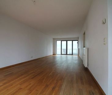 Appartement te huur in Schaarbeek voor € 1.250 met 2 slaapkamers - foto 1
