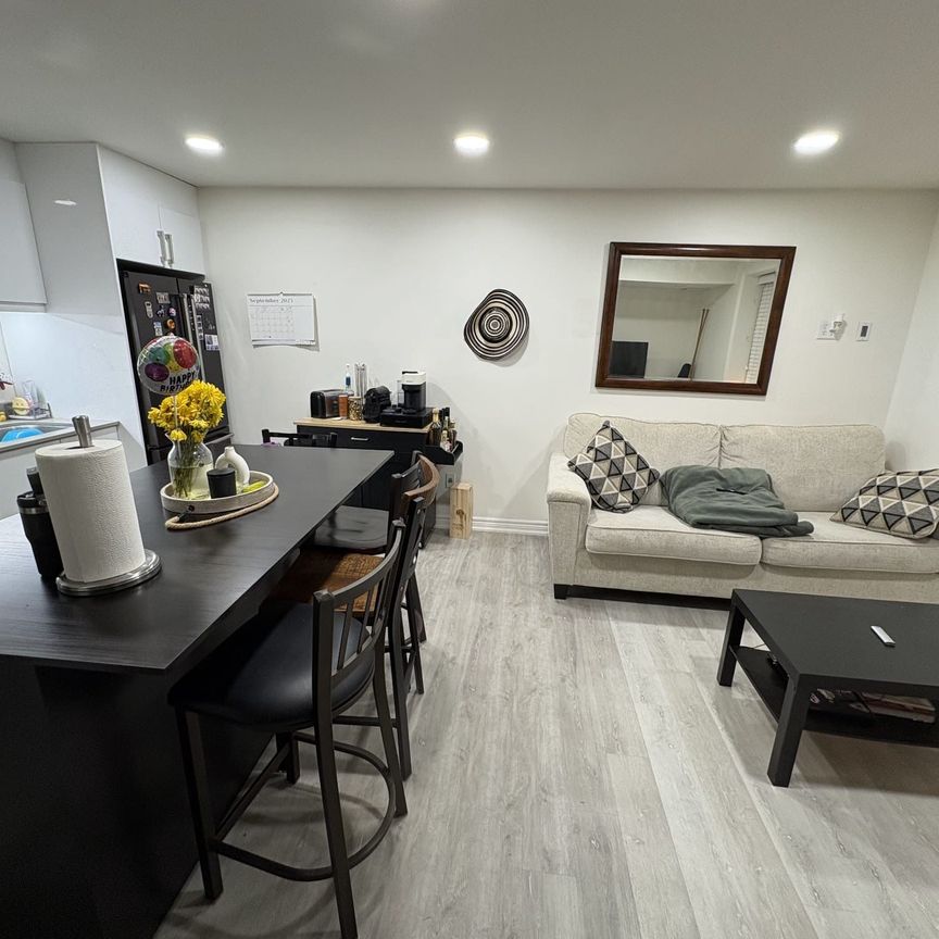 For Lease - 47 Cooper Creek Court Unit# Basement, Vaughan, Ontario - Photo 1