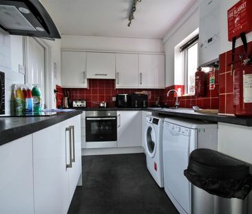 1 Bedroom House / Flat Share to let - Photo 4
