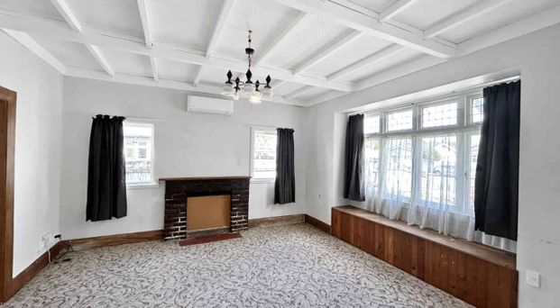 CITY CENTRE - 3 BEDROOMS - Photo 1