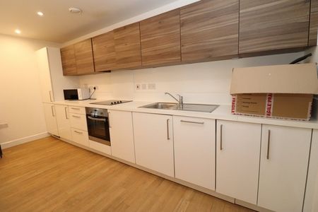 Room in a Shared Flat, Marner Point, E3 - Photo 4