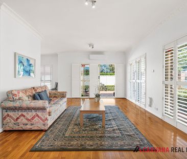 Prime Location - A Stone's Throw from Bayside - Photo 2