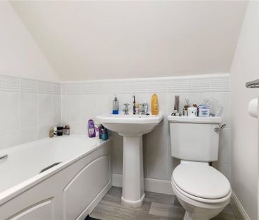 3 bedroom terraced house to rent - Photo 6