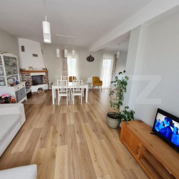 Duplex 4 camere, 115mp, finisat si mobilat, zona Terra - Fotografie 1