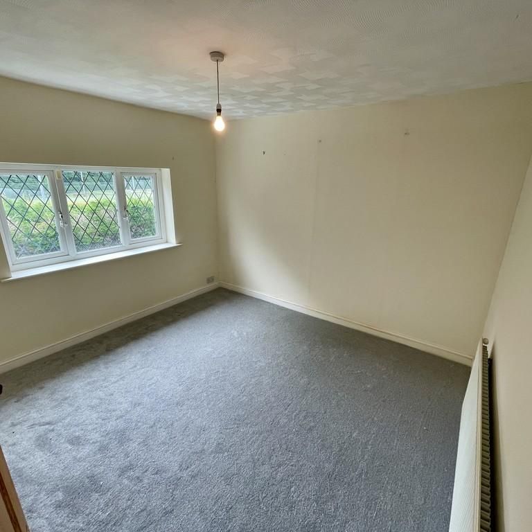 4 bedroom detached house to rent - Photo 1