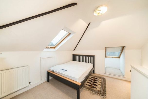 Alexandra Road, Wimbledon, SW19 - Photo 1