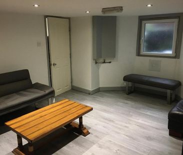 7 bedroom house to rent - Photo 2