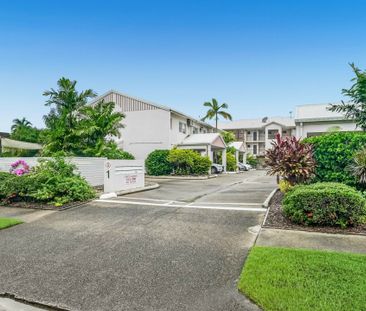 NEAT AND TIDY TOWNHOUSE - Photo 6