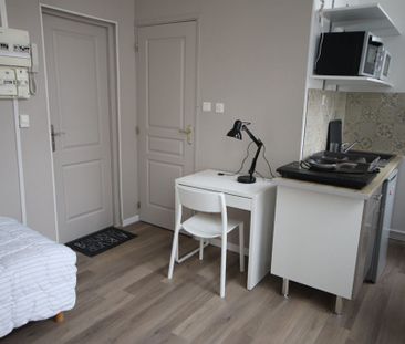 À LOUER – Studio MEUBLÉ de 14 m² , Rue des Postes, LILLE-WAZEMMES r... - Photo 2