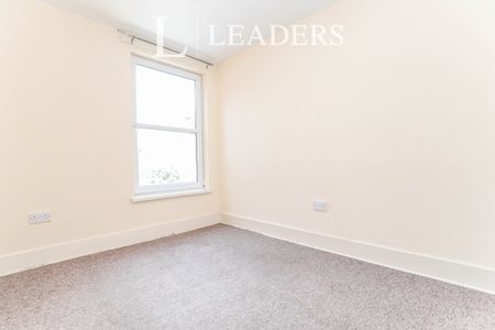2 bedroom house to rent Coronado Road, Gosport, PO12 - Photo 4