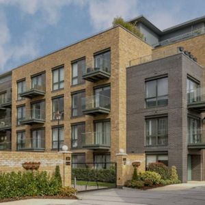 4 bedroom terraced house to rent - Photo 3