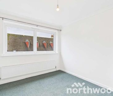 Lower Hayesbank, Lower Queens Road, Ashford, TN24 - Photo 3