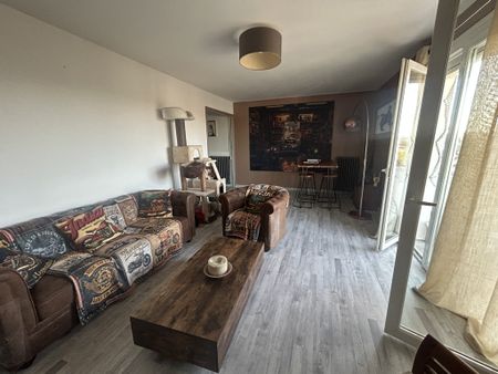 Location Appartement 3 pièces 75m² MONTAUBAN 82000 - Photo 2