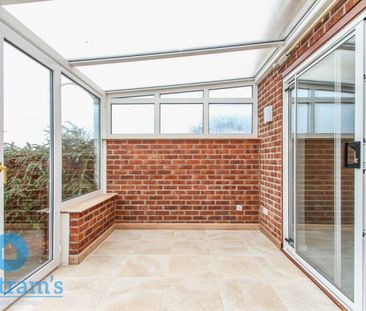 2 bed Detached Bungalow for Rent - Photo 2