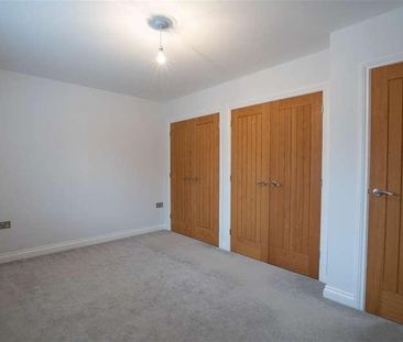 Warwick Gardens, Birmingham, B28 - Photo 3