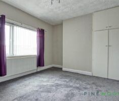 3 BEDROOM House - End Terrace - Photo 5