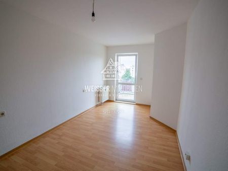 *** 2-Zimmerwohnung mit Balkon, Keller und KFZ-Stellplatz in der Fürther Südstadt *** - Photo 3