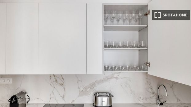 madrid, Community of Madrid 28006 - Photo 1