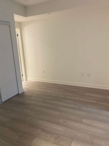 For Lease - 110 Broadway Avenue Unit# 312, Toronto, Ontario - Photo 2