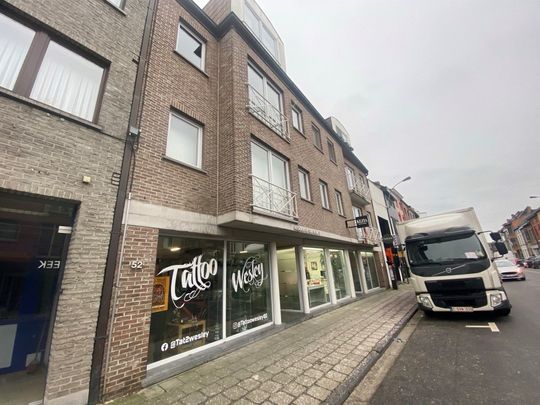 Appartement in het centrum van Aalst - Photo 1