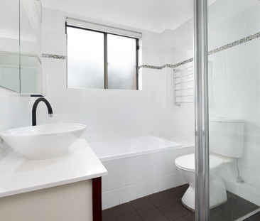 Home For Rent - Photo 6