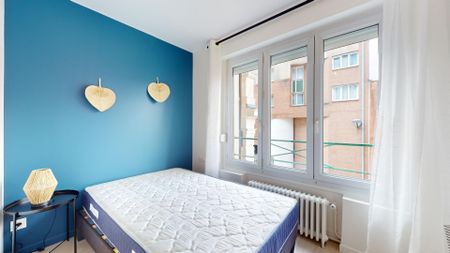 JACOBINS L Roommate 4 Bedrooms at Amiens - Photo 5