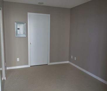 1 Bedroom - Photo 3
