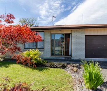 Sunny Two Bedroom Home in Flaxmere - Photo 5