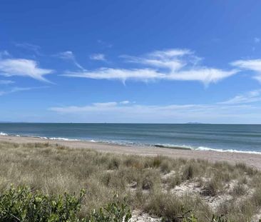 Short term beach front living - Photo 3