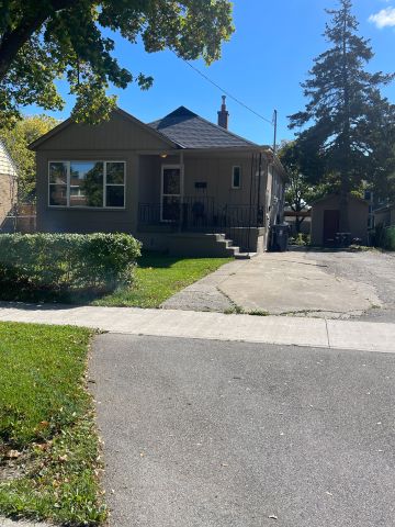 For Lease - 62 Grierson Road Unit# main, Toronto, Ontario - Photo 3