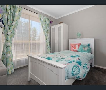 Neat & Tidy 3-Bedroom Home in Great Location – $430 per week - Photo 4