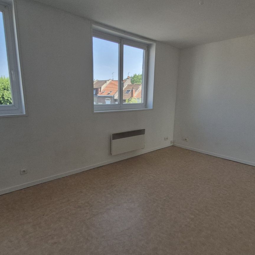 Location Appartement 2 pièces 50m² LILLE 59000 - Photo 1