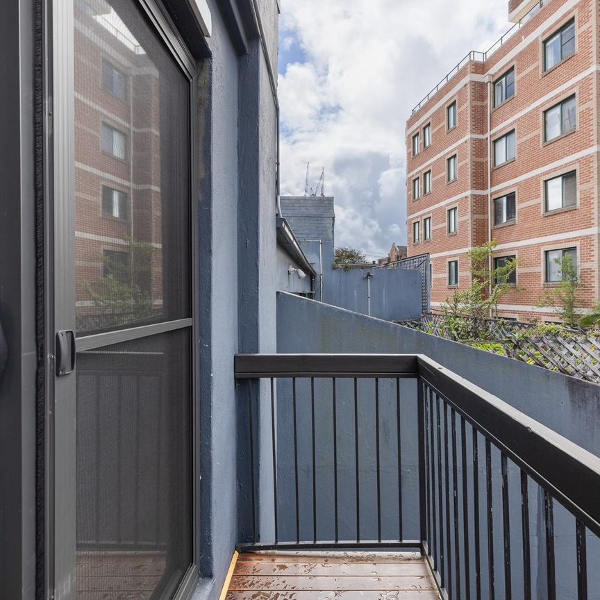 2 / 1-19 Regent Street - Photo 2