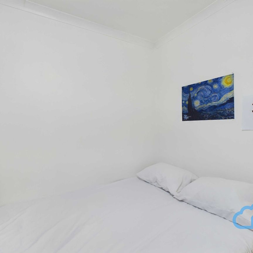 RM3 Bartlett Close | Poplar | London | E14 6LH - Photo 1