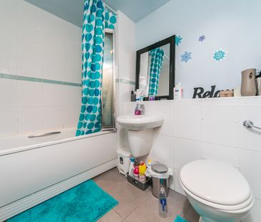 2 bedroom apartment to rent - Photo 6