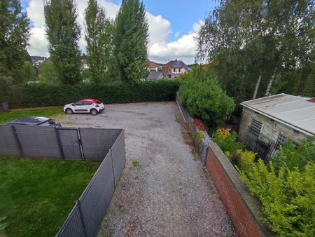 Appartement situé au 1er étage avec ascenseur à 6250 Pont-de-Loup - Foto 2