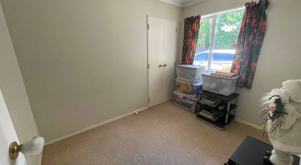 Charming 3-Bedroom Home in Onekawa - Photo 1