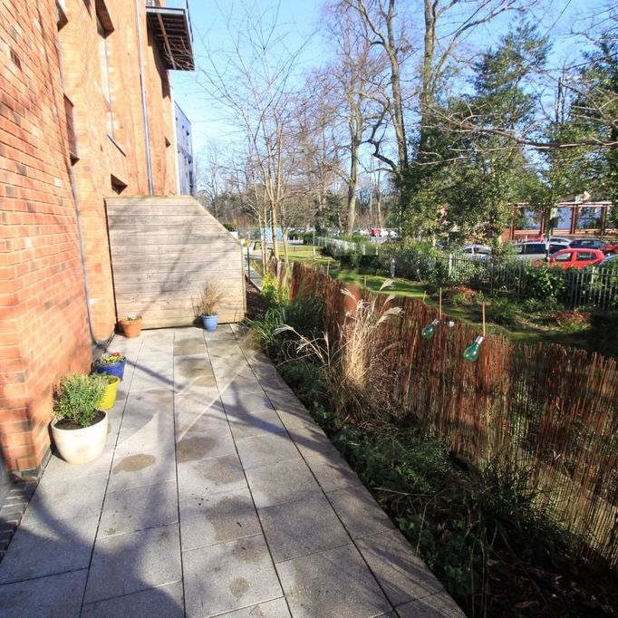 Hemisphere, The Boulevard, Edgbaston - Photo 1