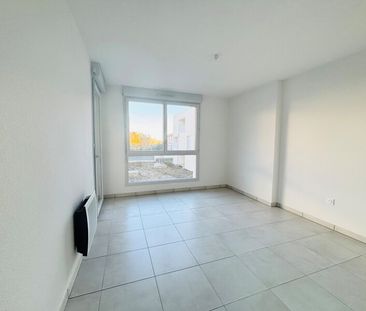 Location Appartement 2 pièces 49m² CASTANET TOLOSAN 31320 - Photo 2