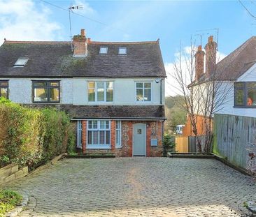 4 bedroom semi-detached house to rent - Photo 5